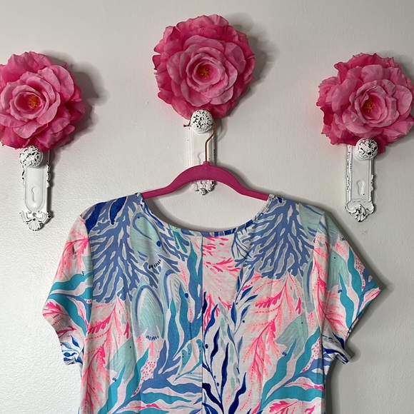 Lilly Pulitzer Wynne Maxi Dress in Crew Blue Tint Kaleidoscope Coral, Large. - Picture 8 of 11